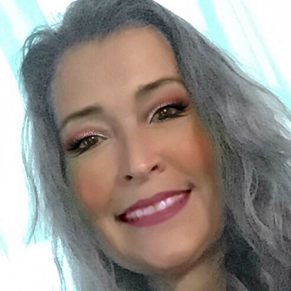 Meet your Posher, Tonya